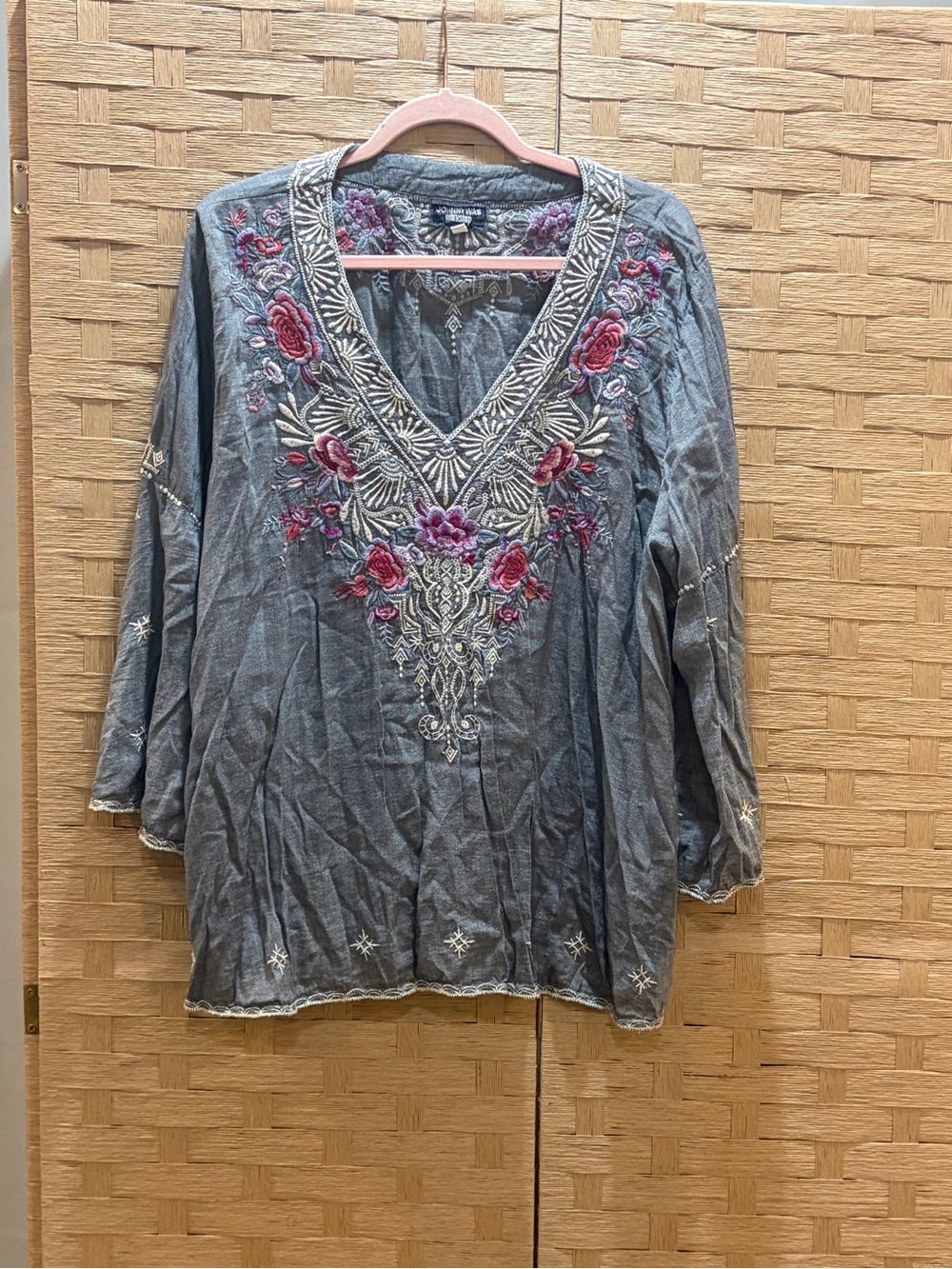 Johnny Was Workshop Chambray Embroidered Caelynn Swing Blouse XXL EUC - Picture 2 of 9